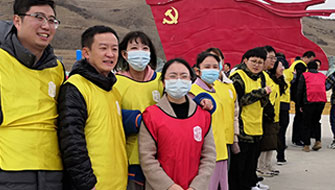 蘭州立正企業(yè)管理咨詢(xún)有限公司創(chuàng)辦于2007年，定位于提供各類(lèi)企業(yè)所需的咨詢(xún)和培訓(xùn)服務(wù)。

給予客戶(hù)高質(zhì)量的服務(wù)于高價(jià)值的回報(bào)，將自身打造成為“鷹的個(gè)人，雁的團(tuán)隊(duì)”的專(zhuān)業(yè)培訓(xùn)機(jī)構(gòu)。

公司基于對(duì)本土企業(yè)的深刻理解，以服務(wù)企業(yè)為宗旨，以專(zhuān)注、專(zhuān)業(yè)為向?qū)?，向企業(yè)提供具有針對(duì)性的培訓(xùn)。