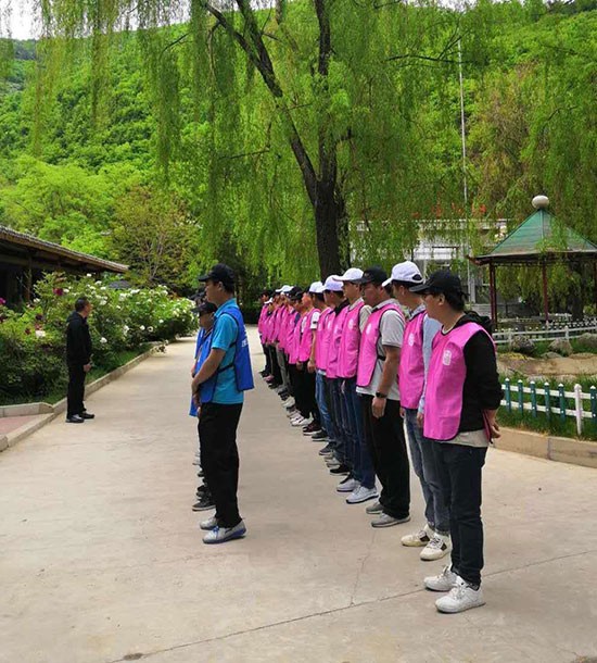 培訓快訊培訓時間：5月22-24日培訓地點:榆中興隆山培訓單位:**乳業(yè)公司培訓課程:拓展培訓人數：130人